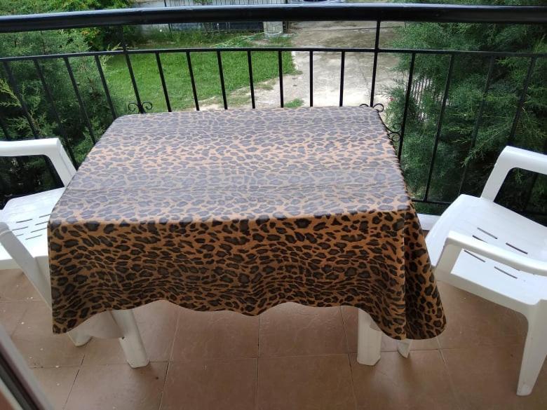 Villa Leopard 斯塔夫罗斯 外观 照片