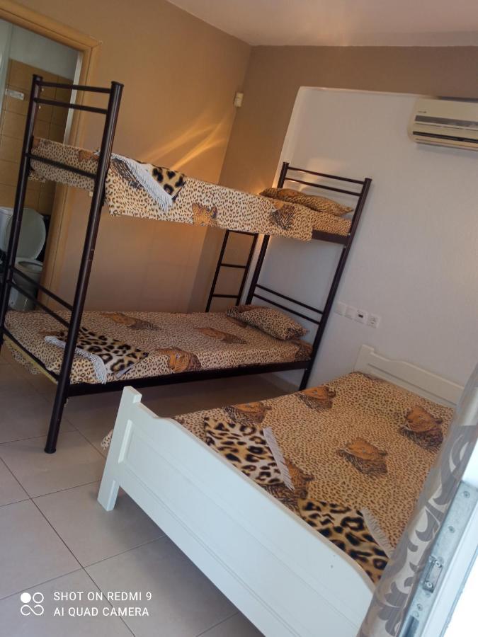 Villa Leopard 斯塔夫罗斯 外观 照片