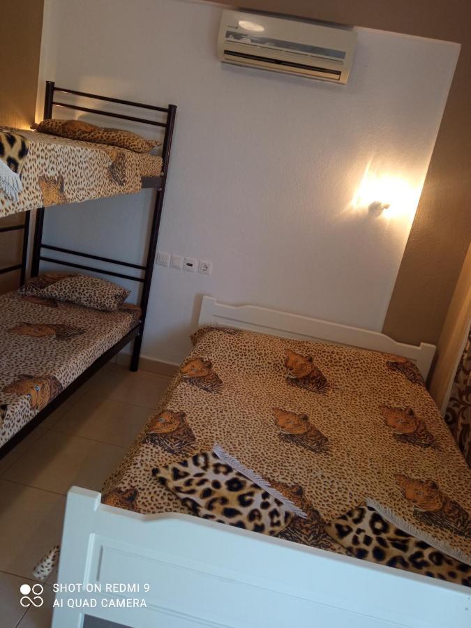 Villa Leopard 斯塔夫罗斯 外观 照片