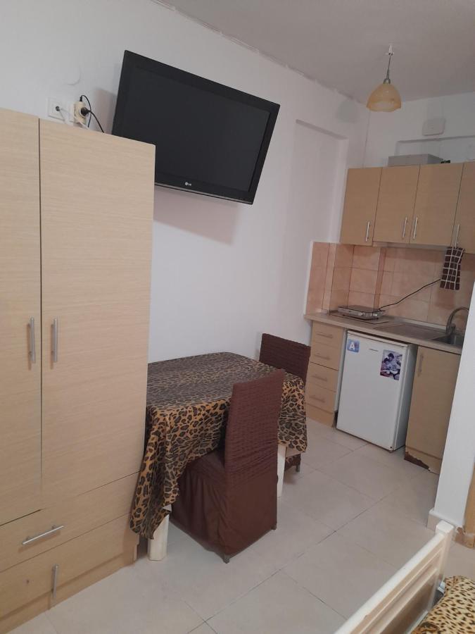 Villa Leopard 斯塔夫罗斯 外观 照片
