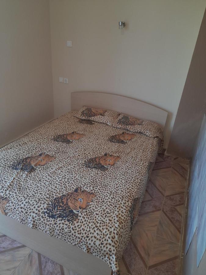 Villa Leopard 斯塔夫罗斯 外观 照片